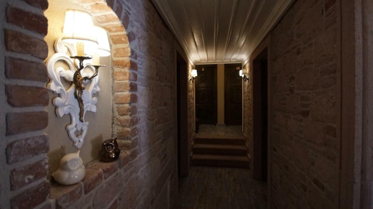 Hotel Fikretbey Konagi Ayvalı Exterior foto