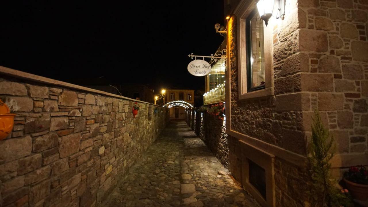 Hotel Fikretbey Konagi Ayvalı Exterior foto